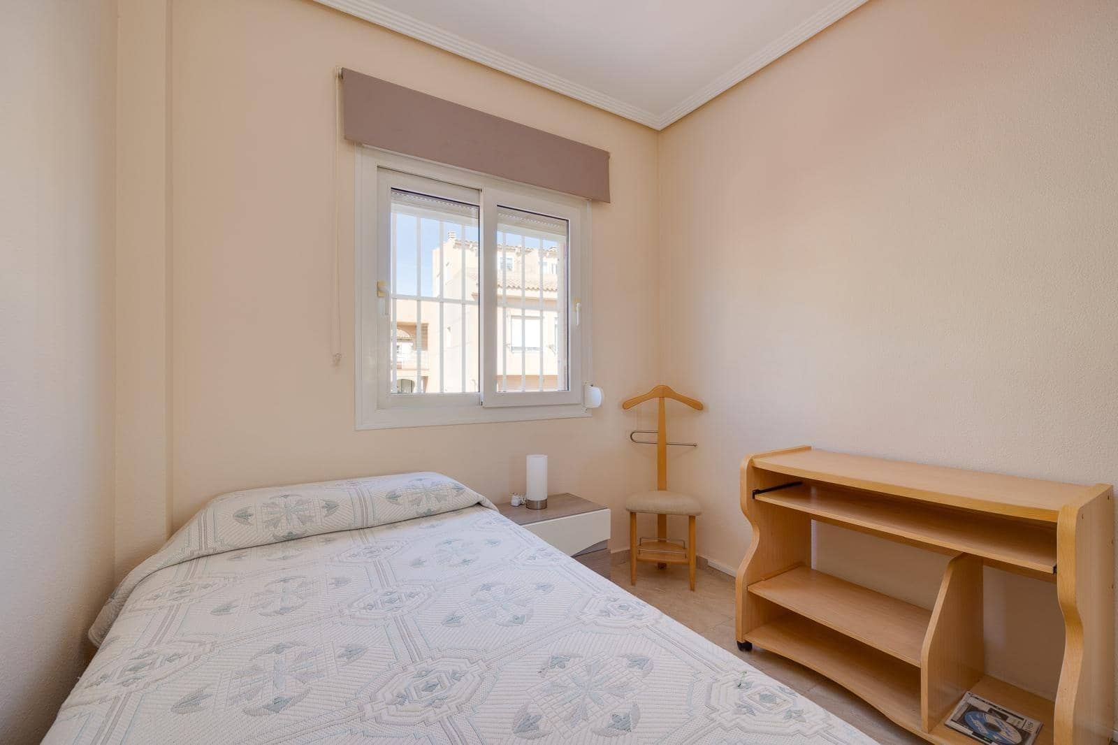 2 soveværelse Rækkehus til salg i Torrevieja - € 265.000 (Ref: 9616082)