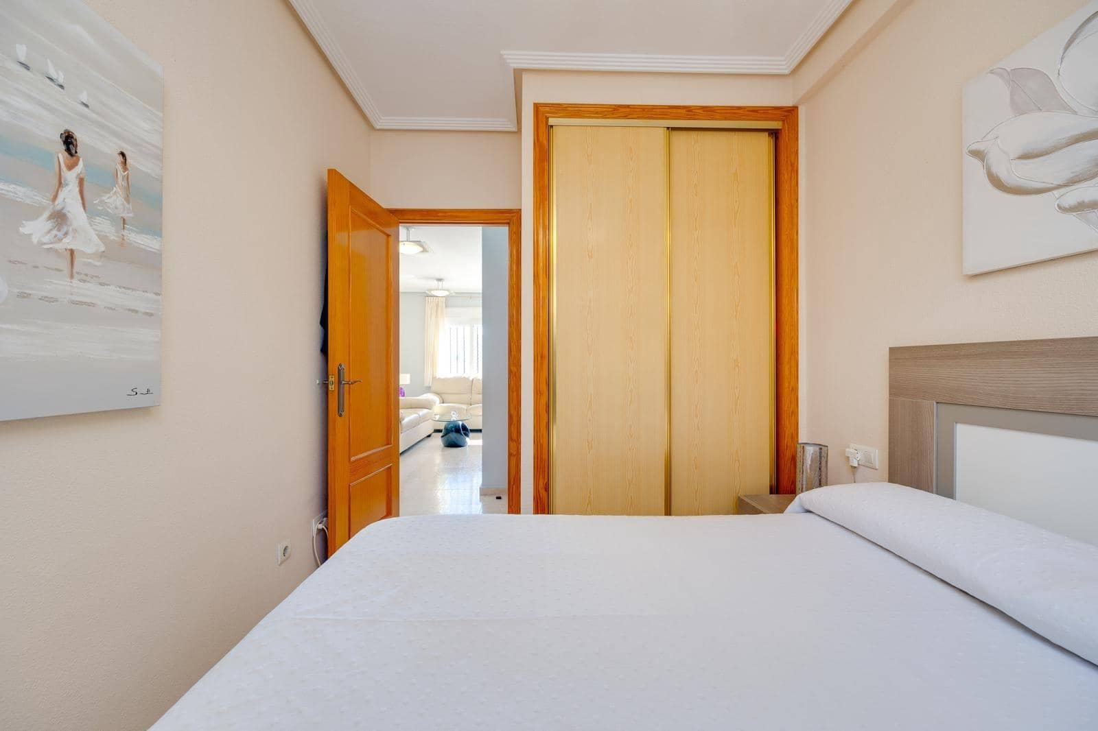 2 soveværelse Rækkehus til salg i Torrevieja - € 265.000 (Ref: 9616082)