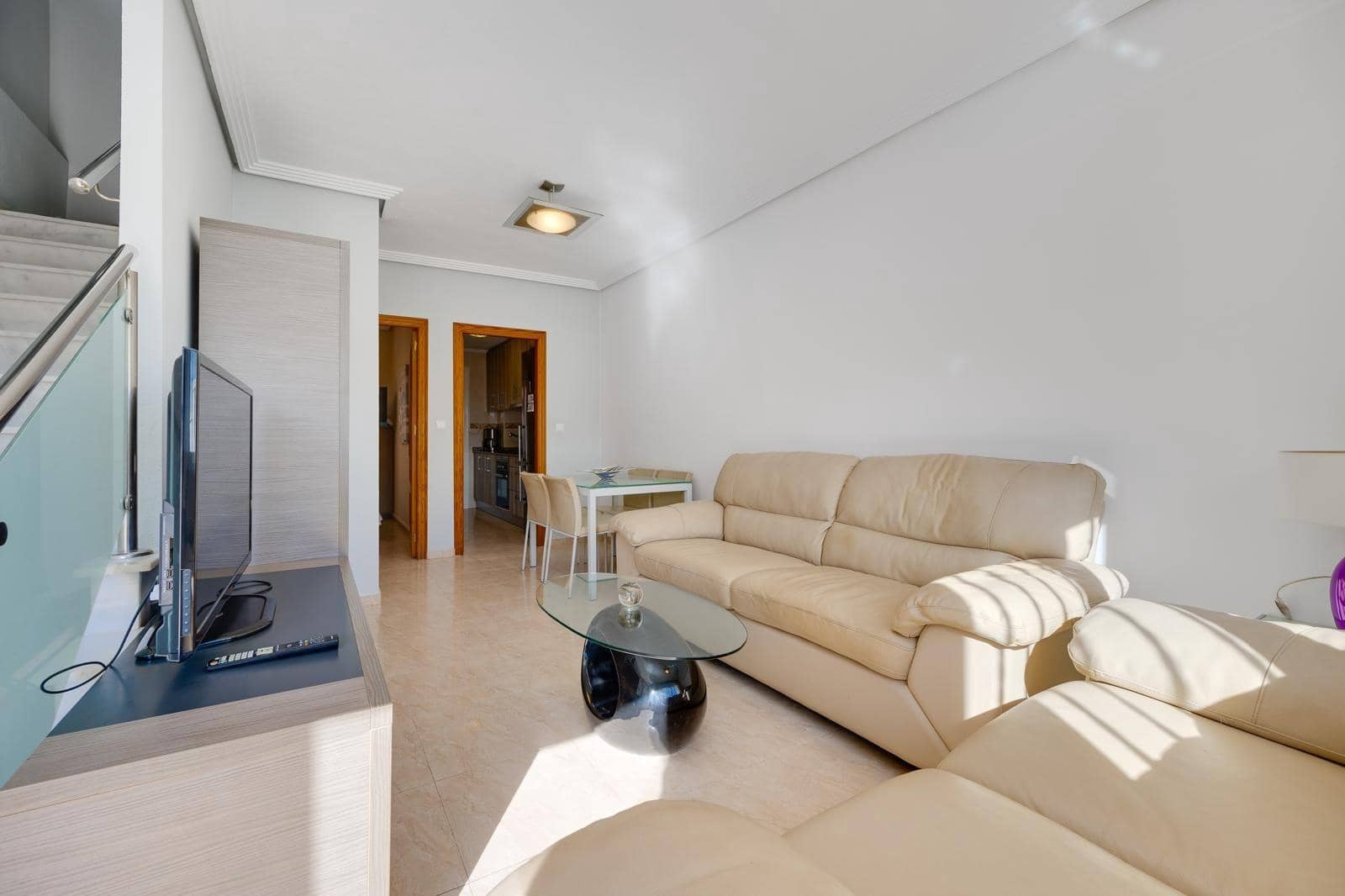 Adosado de 2 habitaciones en Torrevieja en venta - 259.900 € (Ref: 9616082)