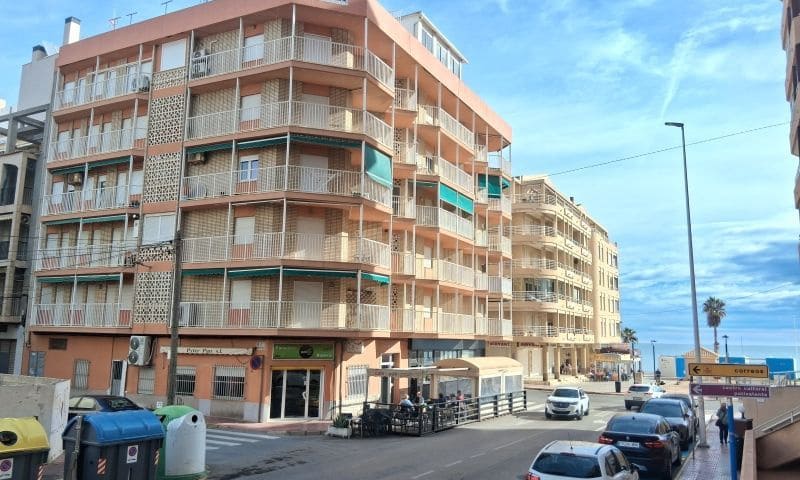 3 bedroom Apartment for sale in Torrevieja - € 248,999 (Ref: 9616083)
