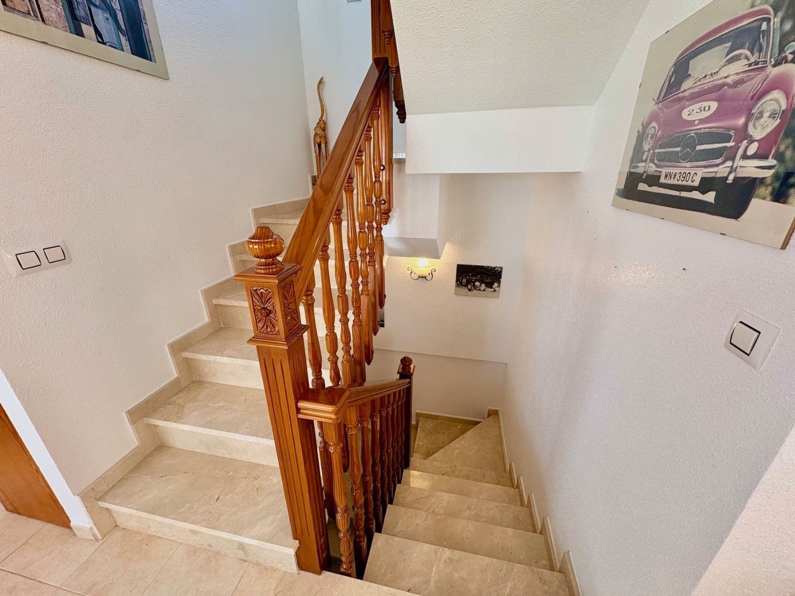 Chalet de 2 habitaciones en Villamartin en venta con piscina - 245.000 € (Ref: 9621838)