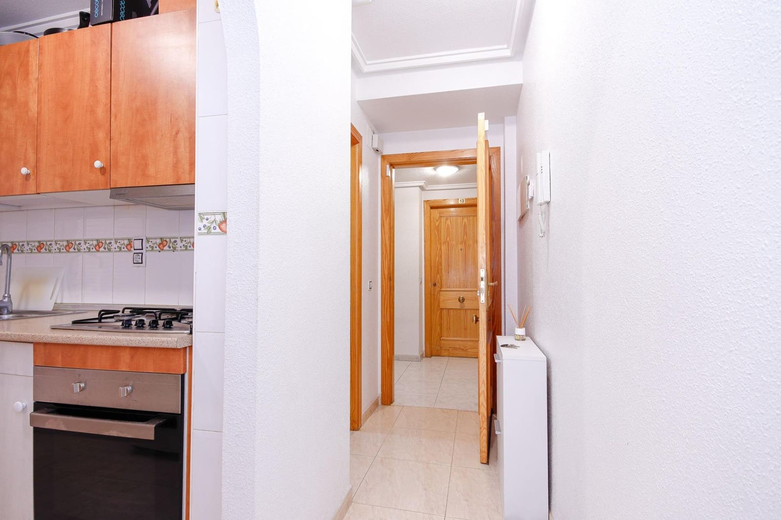 2 sypialnia Apartament do wynajęcia w Torrevieja z basenem - 650 € (Ref: 9622423)