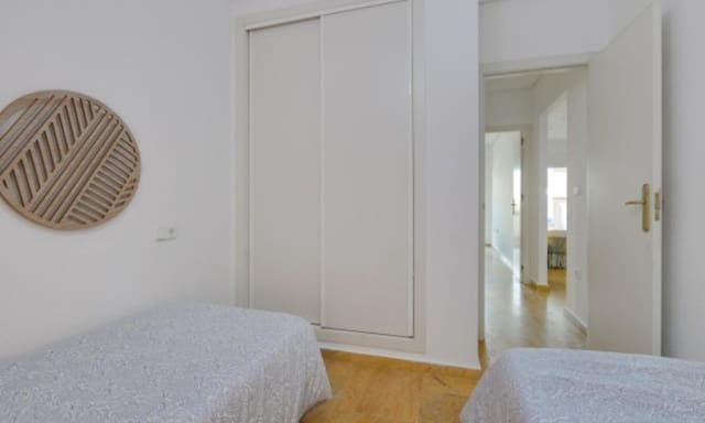 2 bedroom Apartment for sale in Aguamarina, Orihuela with pool garage - € 229,000 (Ref: 9622424)