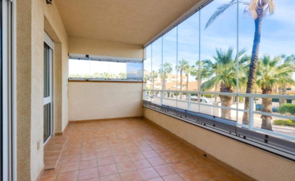 2 bedroom Apartment for sale in Orihuela Costa with pool garage - € 229,000 (Ref: 9622424)