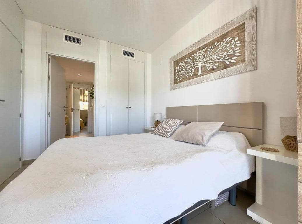 2 sypialnia Apartament na sprzedaż w Playa Flamenca z basenem - 249 000 € (Ref: 9622427)