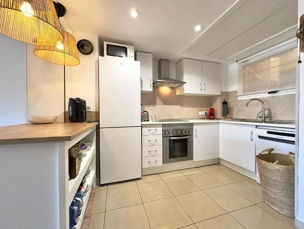 2 sypialnia Apartament na sprzedaż w Playa Flamenca z basenem - 249 000 € (Ref: 9622427)