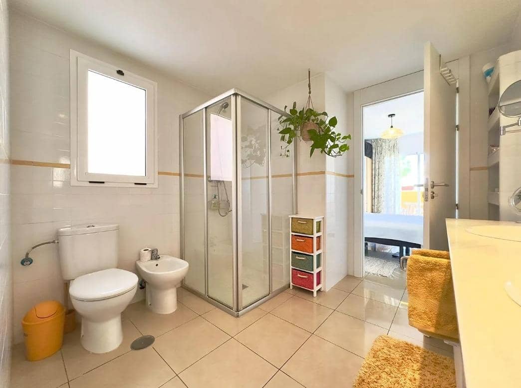 2 sypialnia Apartament na sprzedaż w Playa Flamenca z basenem - 249 000 € (Ref: 9622427)