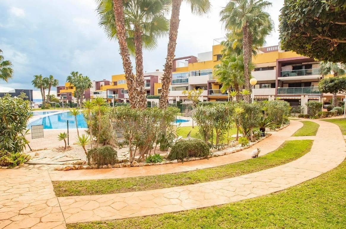 2 sypialnia Apartament na sprzedaż w Playa Flamenca z basenem - 249 000 € (Ref: 9622427)
