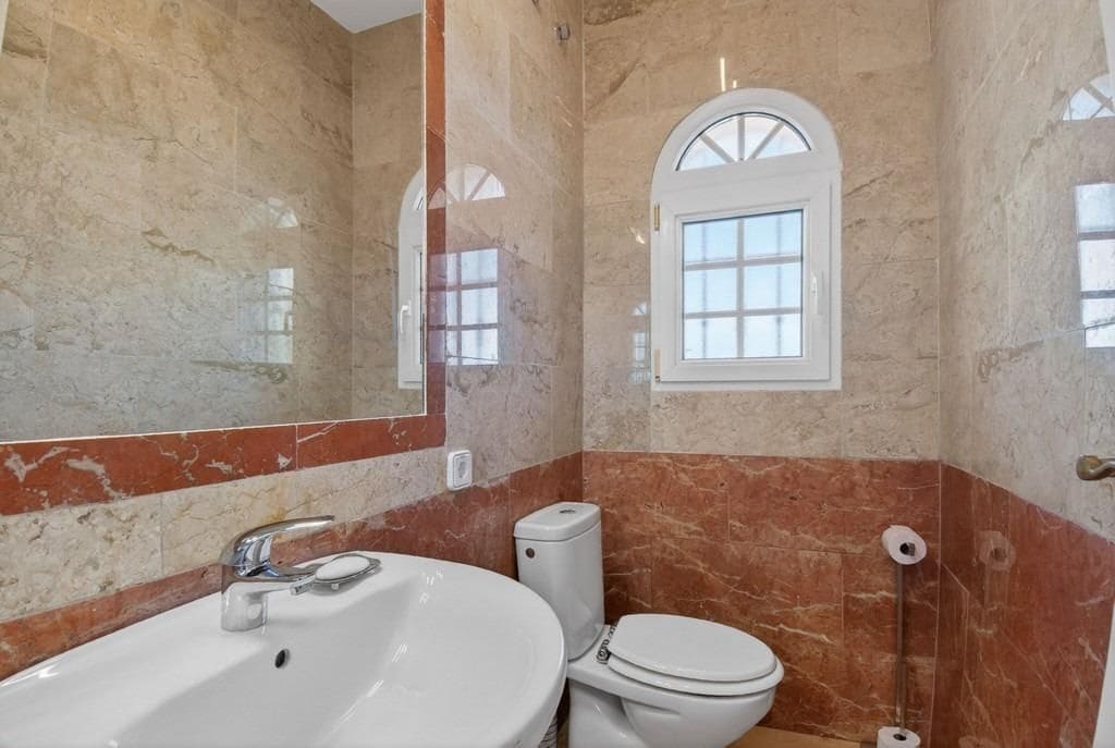 4 sypialnia Willa na sprzedaż w Las Ramblas Golf z basenem - 499 000 € (Ref: 9634539)