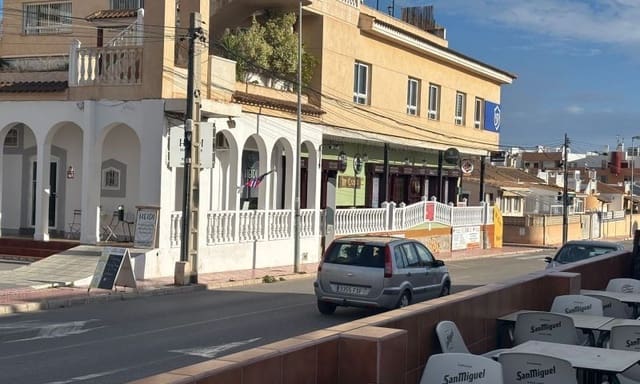 2 soverom Kommersiell til salgs i Punta Prima, Orihuela - € 299 995 (Ref: 9637800)