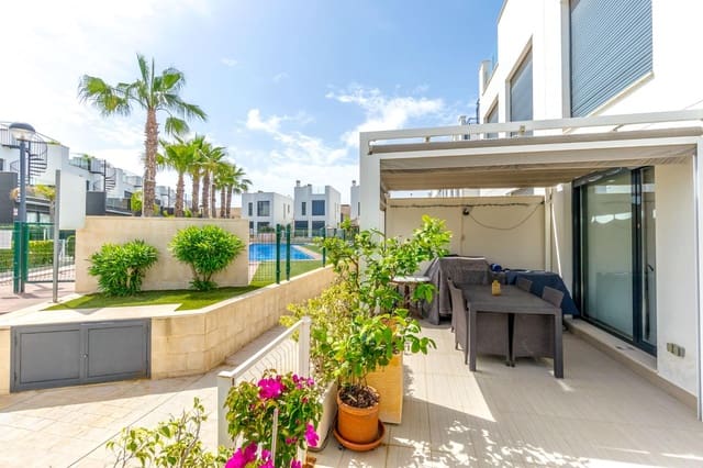 3 sypialnia Bungalow na sprzedaż w Punta Prima, Torrevieja z basenem - 299 000 € (Ref: 9639558)