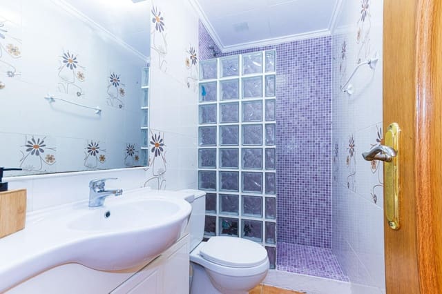 1 bedroom Bungalow for holiday rental in Los Frutales, Torrevieja with pool - € 680 (Ref: 9648389)