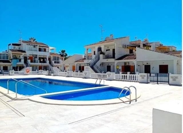 1 soveværelse Bungalow til leje i Los Frutales, Torrevieja med swimmingpool - € 680 (Ref: 9648389)