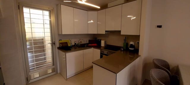 3 chambre Villa/Maison Mitoyenne à vendre à Aguas Nuevas, Torrevieja avec piscine - 349 990 € (Ref: 9656292)