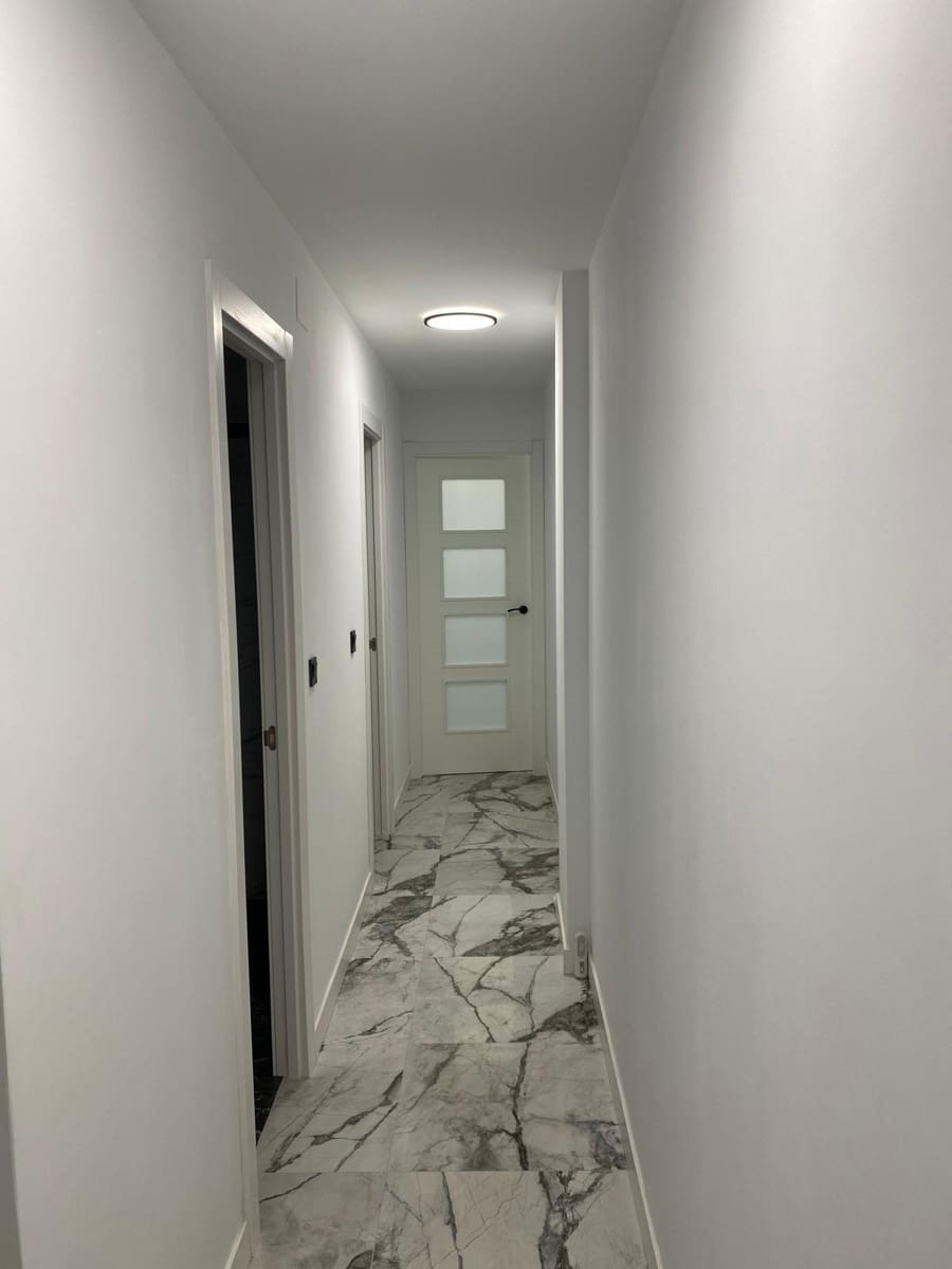 2 bedroom Apartment for sale in Torrevieja with pool - € 369,000 (Ref: 9659626)