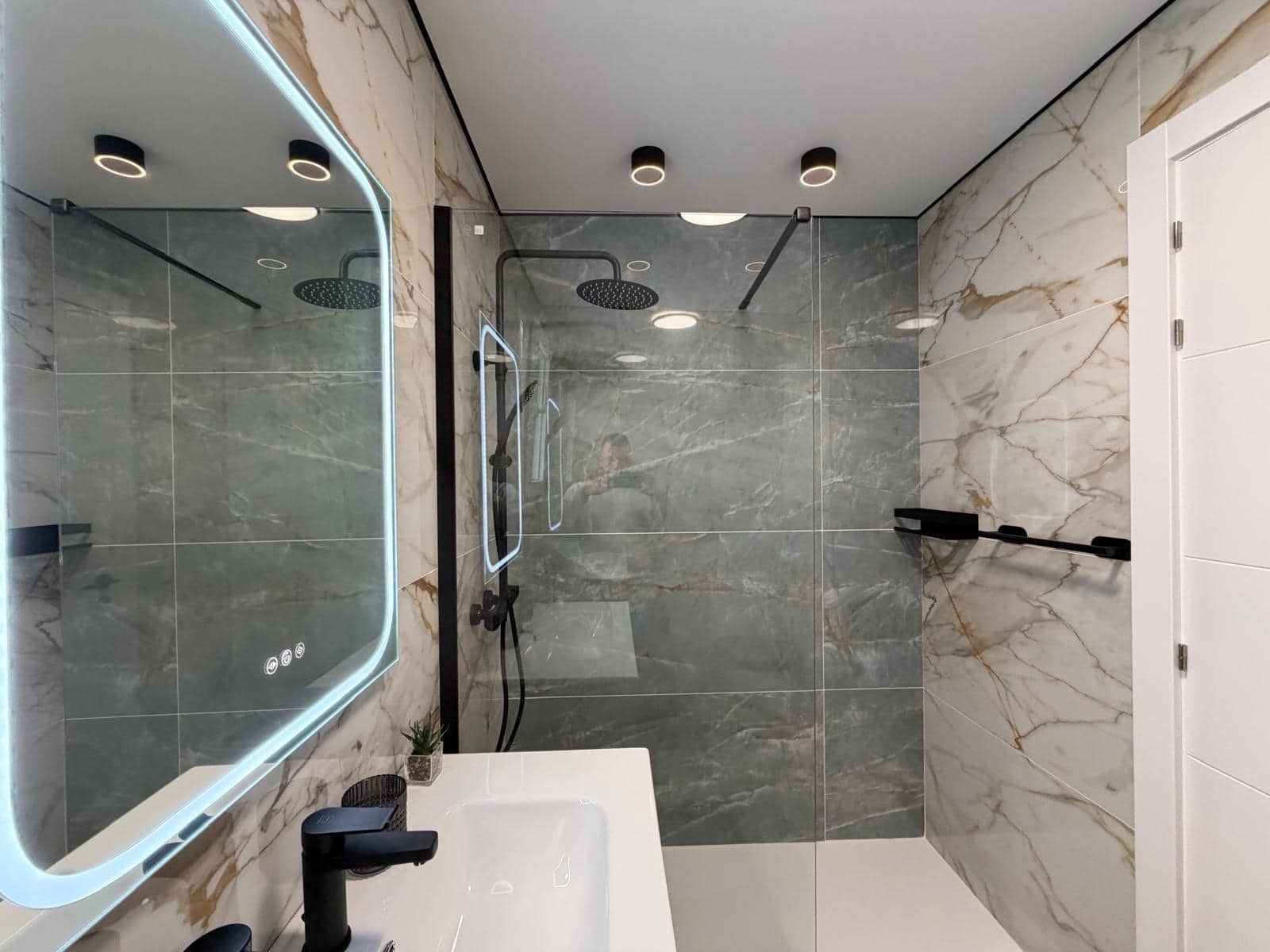 2 slaapkamer Appartement te koop in Torrevieja - € 199.900 (Ref: 9659628)