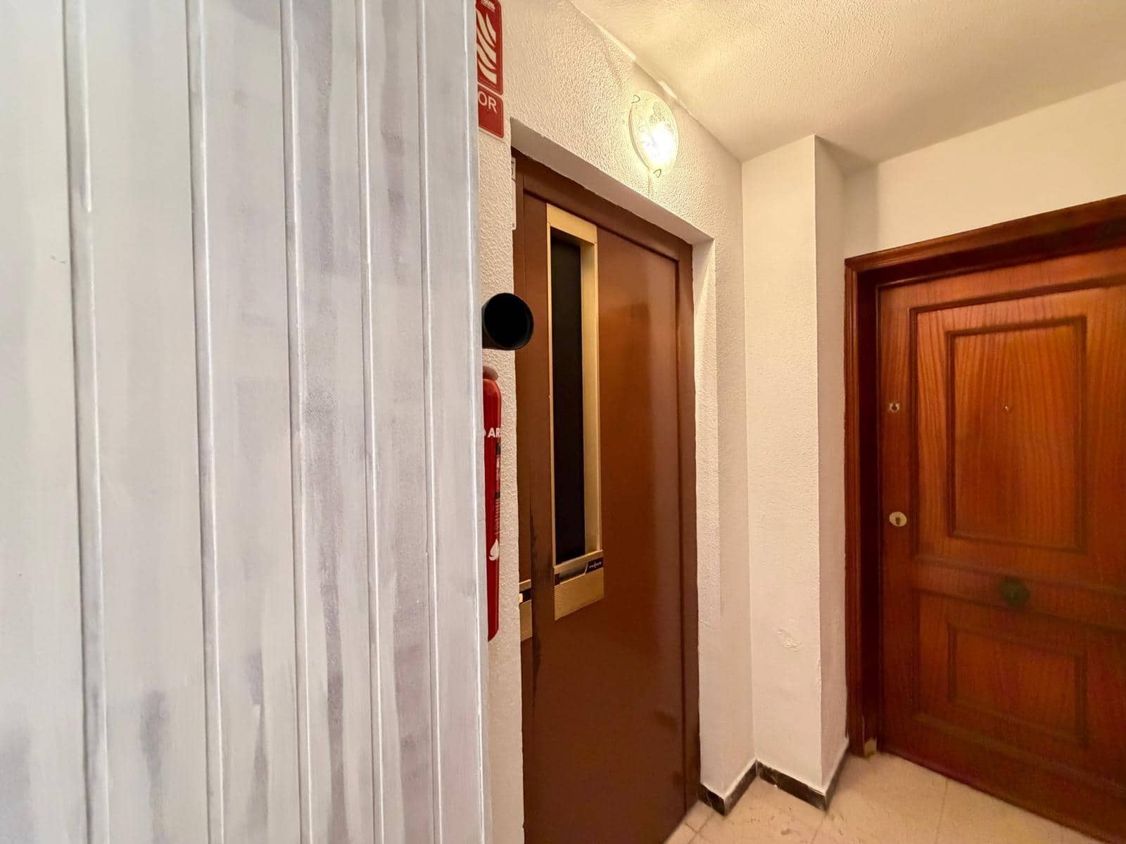 2 slaapkamer Appartement te koop in Torrevieja - € 199.900 (Ref: 9659628)