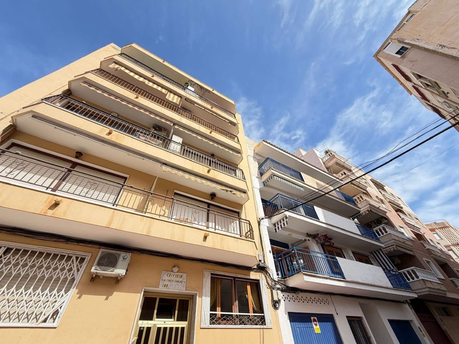 2 slaapkamer Appartement te koop in Torrevieja - € 199.900 (Ref: 9659628)