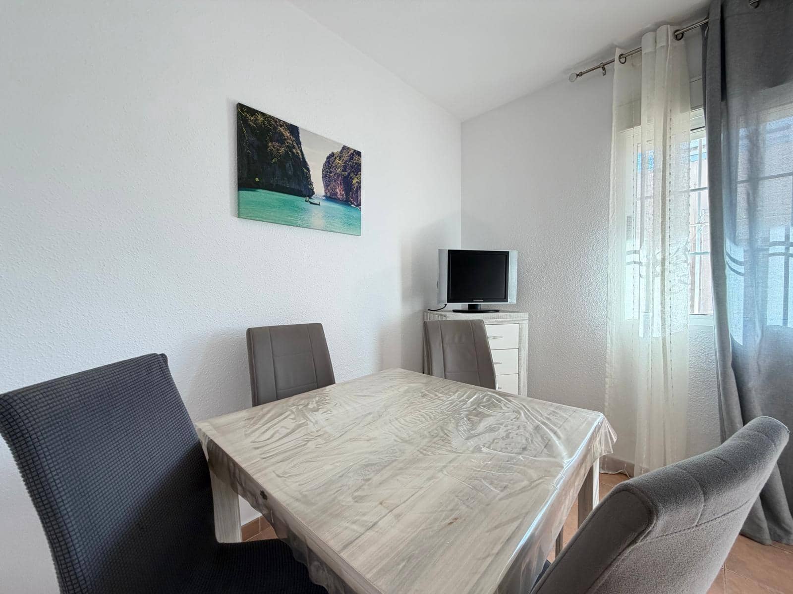 Bungalow de 2 habitaciones en Aguas Nuevas en venta con piscina - 164.900 € (Ref: 9659629)