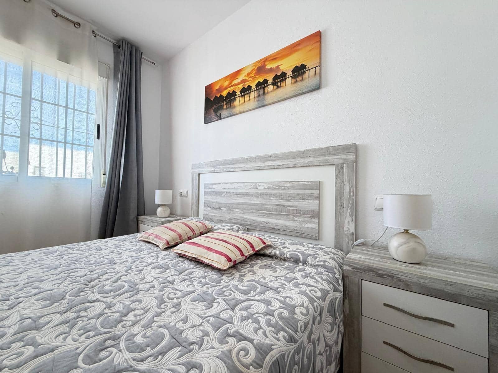 Bungalow de 2 habitaciones en Aguas Nuevas en venta con piscina - 164.900 € (Ref: 9659629)