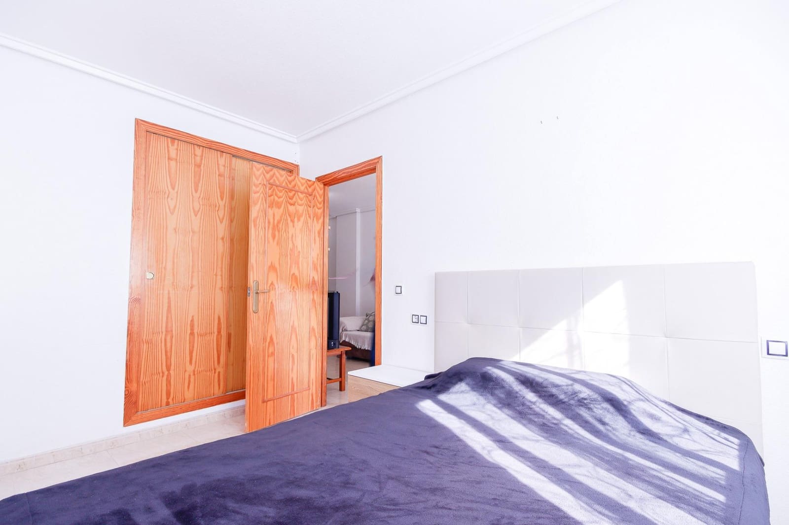 2 makuuhuone Huoneisto vuokrattavana paikassa Torrevieja mukana uima-altaan - 650 € (Ref: 9659631)