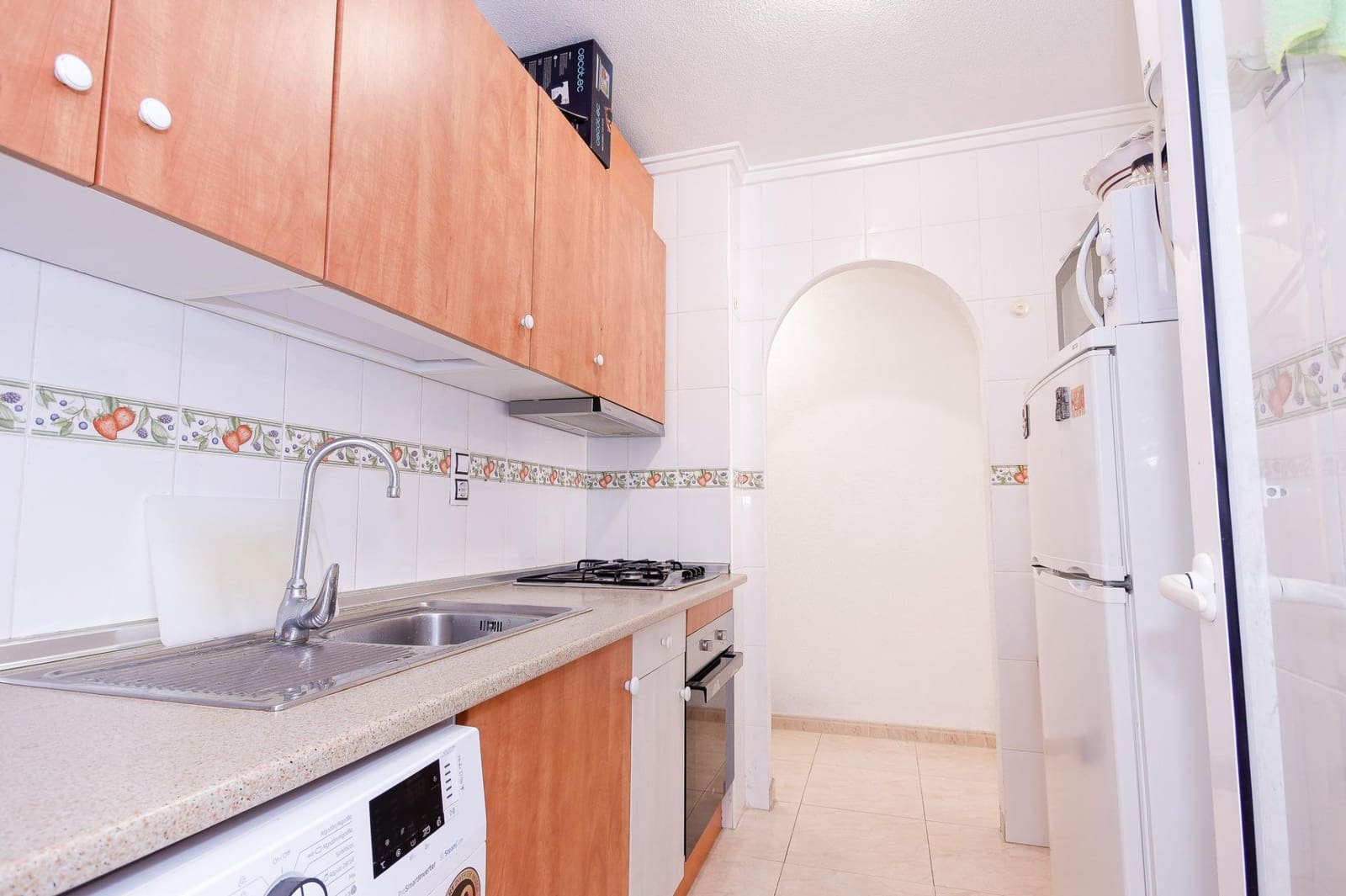 2 makuuhuone Huoneisto vuokrattavana paikassa Torrevieja mukana uima-altaan - 650 € (Ref: 9659631)