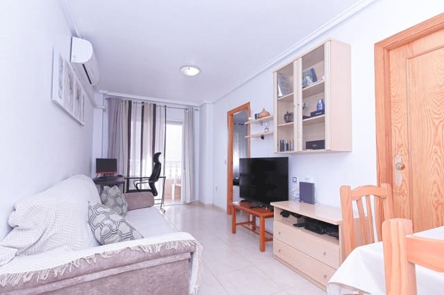 2 makuuhuone Huoneisto vuokrattavana paikassa Antonio Machado, Torrevieja - 650 € (Ref: 9659631)