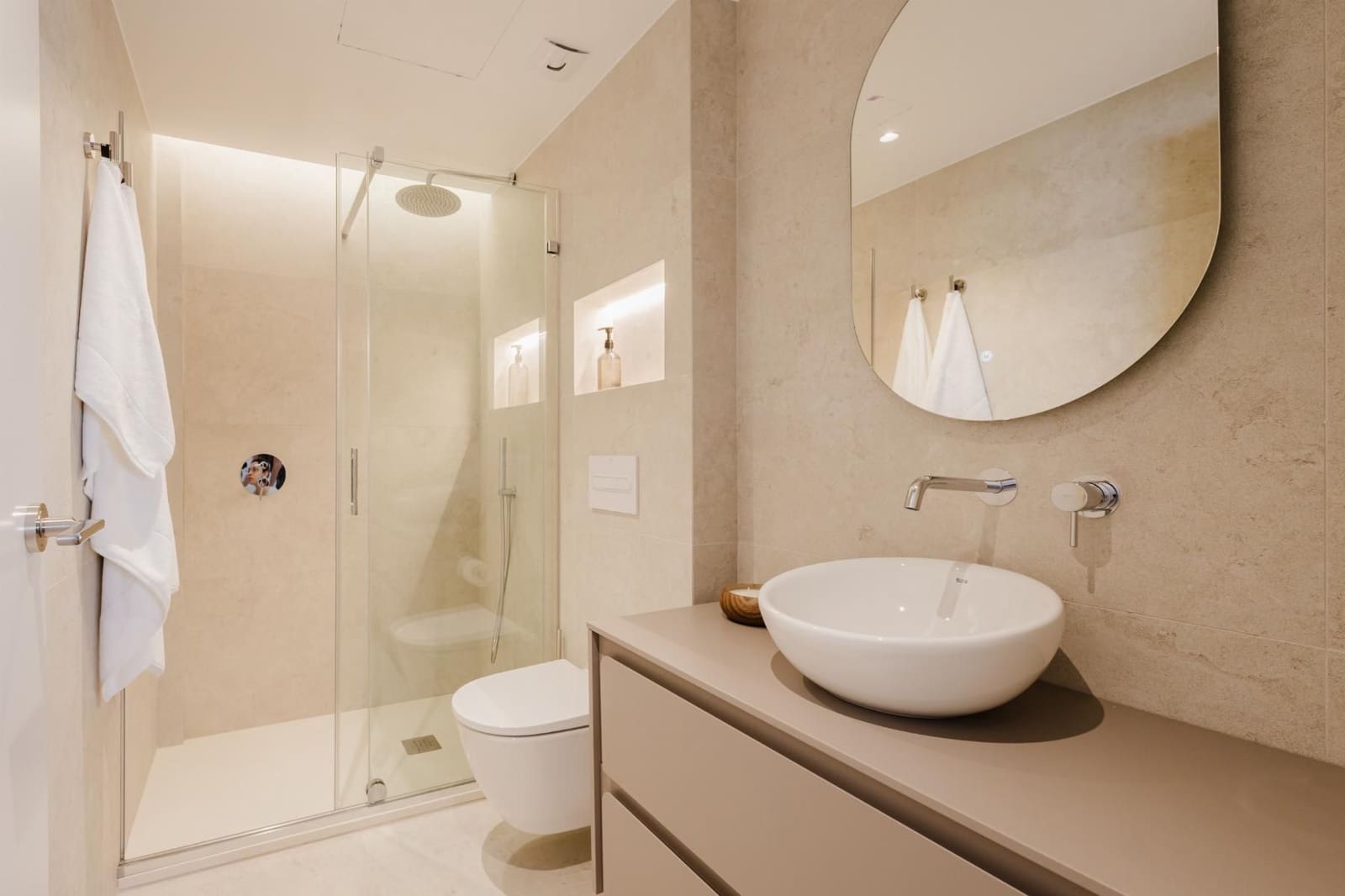 3 soverom Leilighet til salgs i Torrevieja med svømmebasseng - € 329 000 (Ref: 9659633)