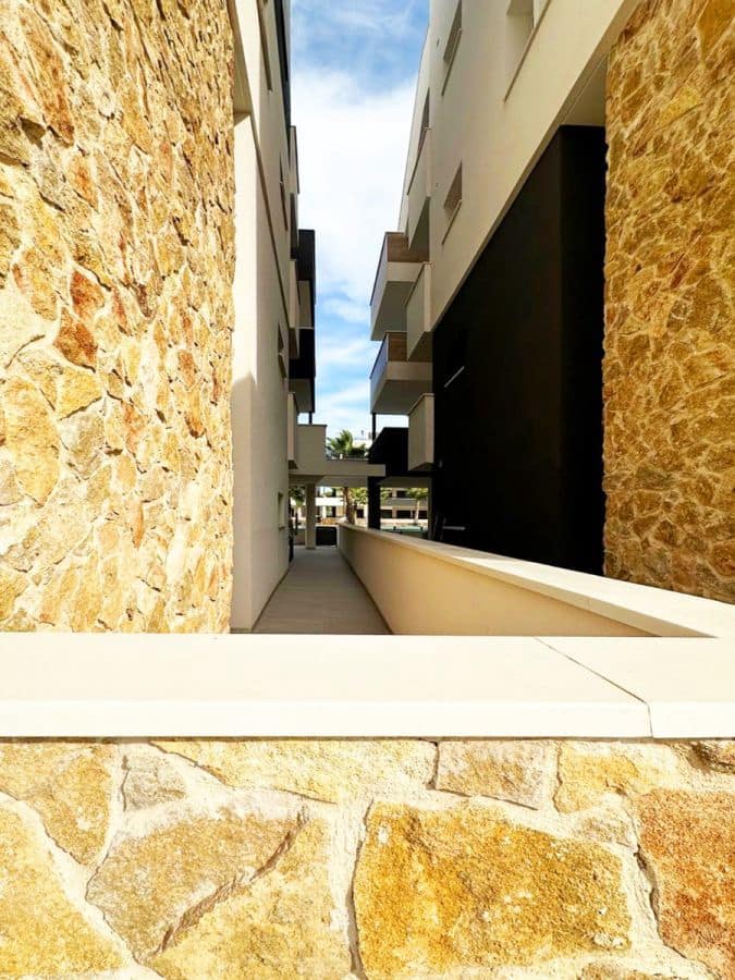 Apartamento de 2 habitaciones en La Florida en venta con piscina garaje - 279.000 € (Ref: 9659636)