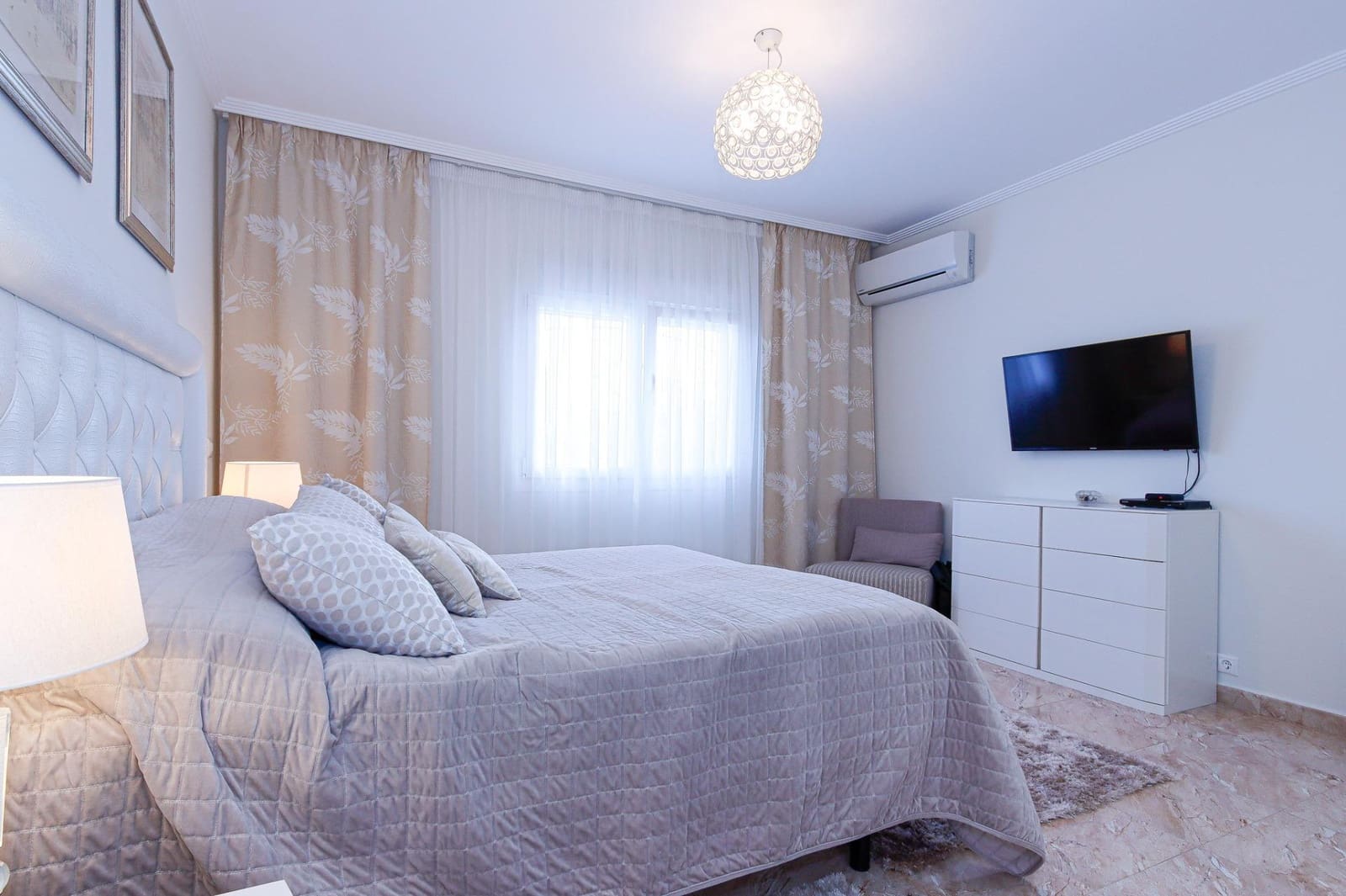 6 soverom Villa til salgs i Torrevieja med svømmebasseng garasje - € 930 000 (Ref: 9664031)