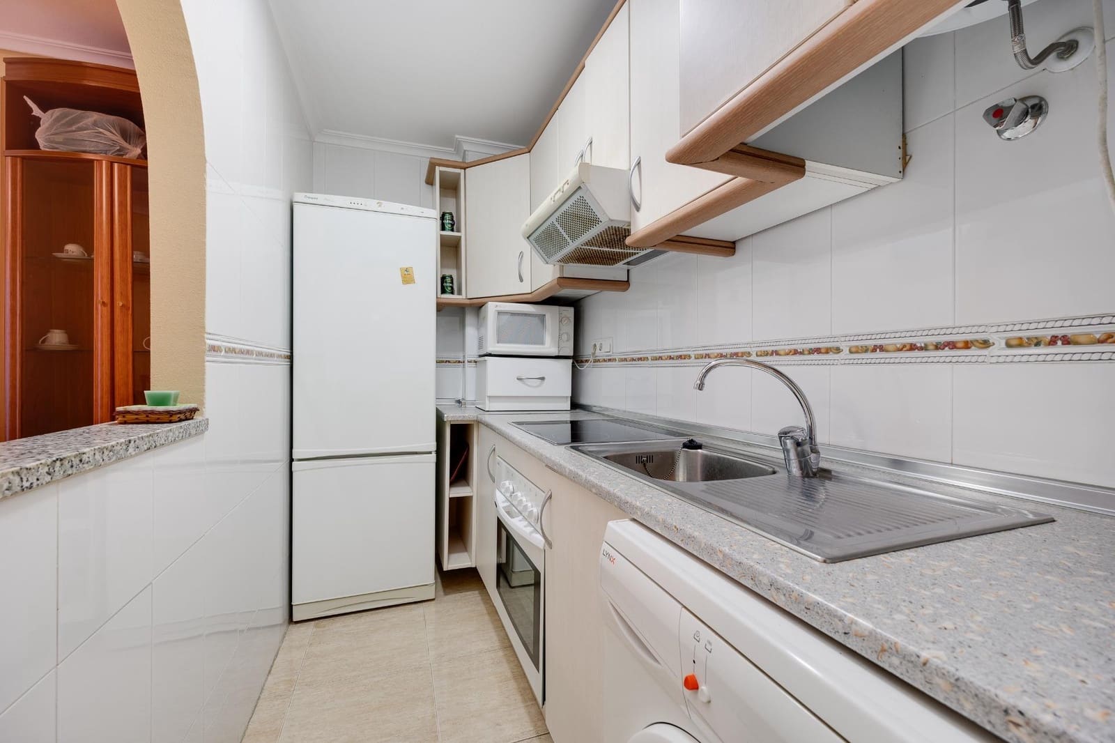 2 sypialnia Apartament na sprzedaż w Torrevieja z garażem - 198 000 € (Ref: 9670923)