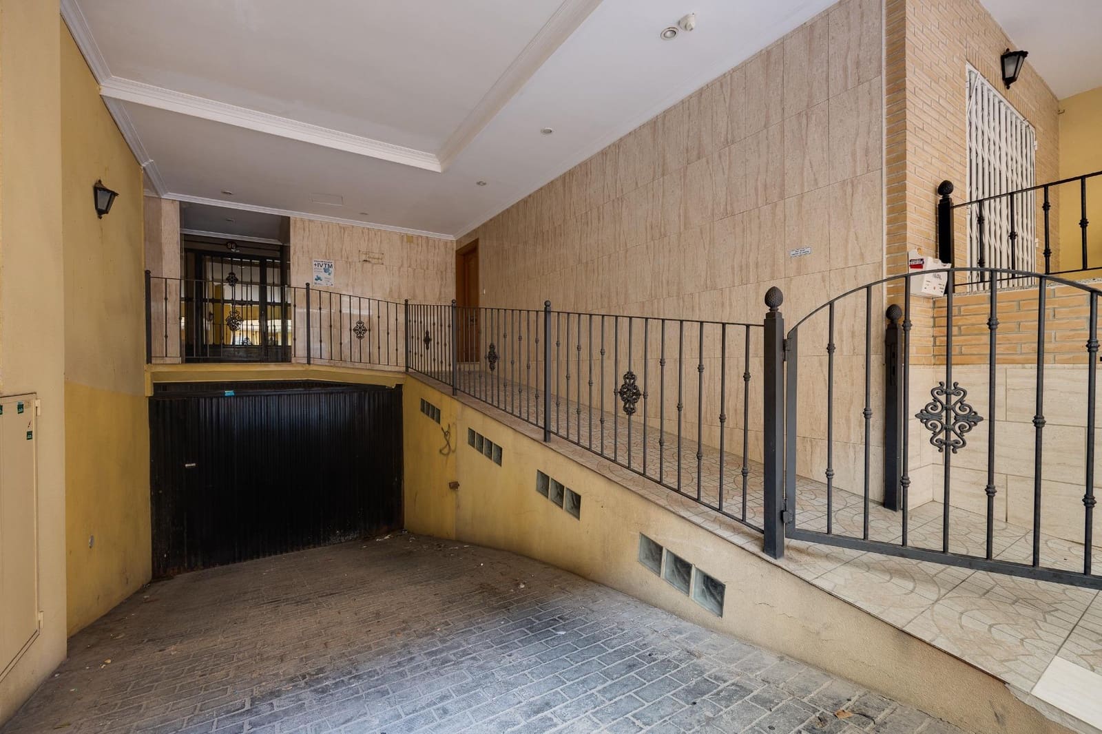 2 sypialnia Apartament na sprzedaż w Torrevieja z garażem - 198 000 € (Ref: 9670923)