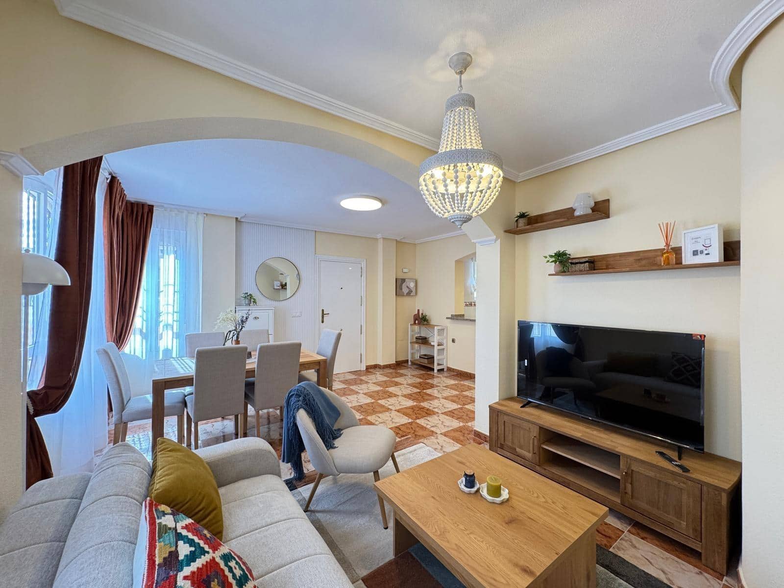 2 sovrum Radhus till salu i Orihuela Costa med pool - 229 900 € (Ref: 9674495)