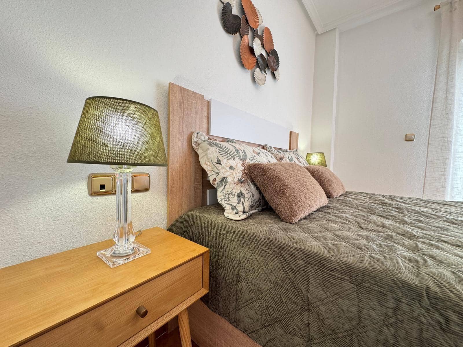 2 sovrum Radhus till salu i Orihuela Costa med pool - 229 900 € (Ref: 9674495)