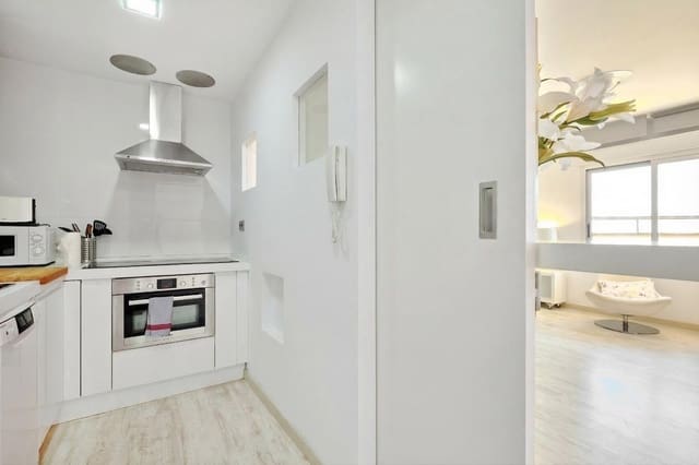 3 makuuhuone Huoneisto myytävänä paikassa Playa del Cura, Torrevieja - 360 000 € (Ref: 9683555)