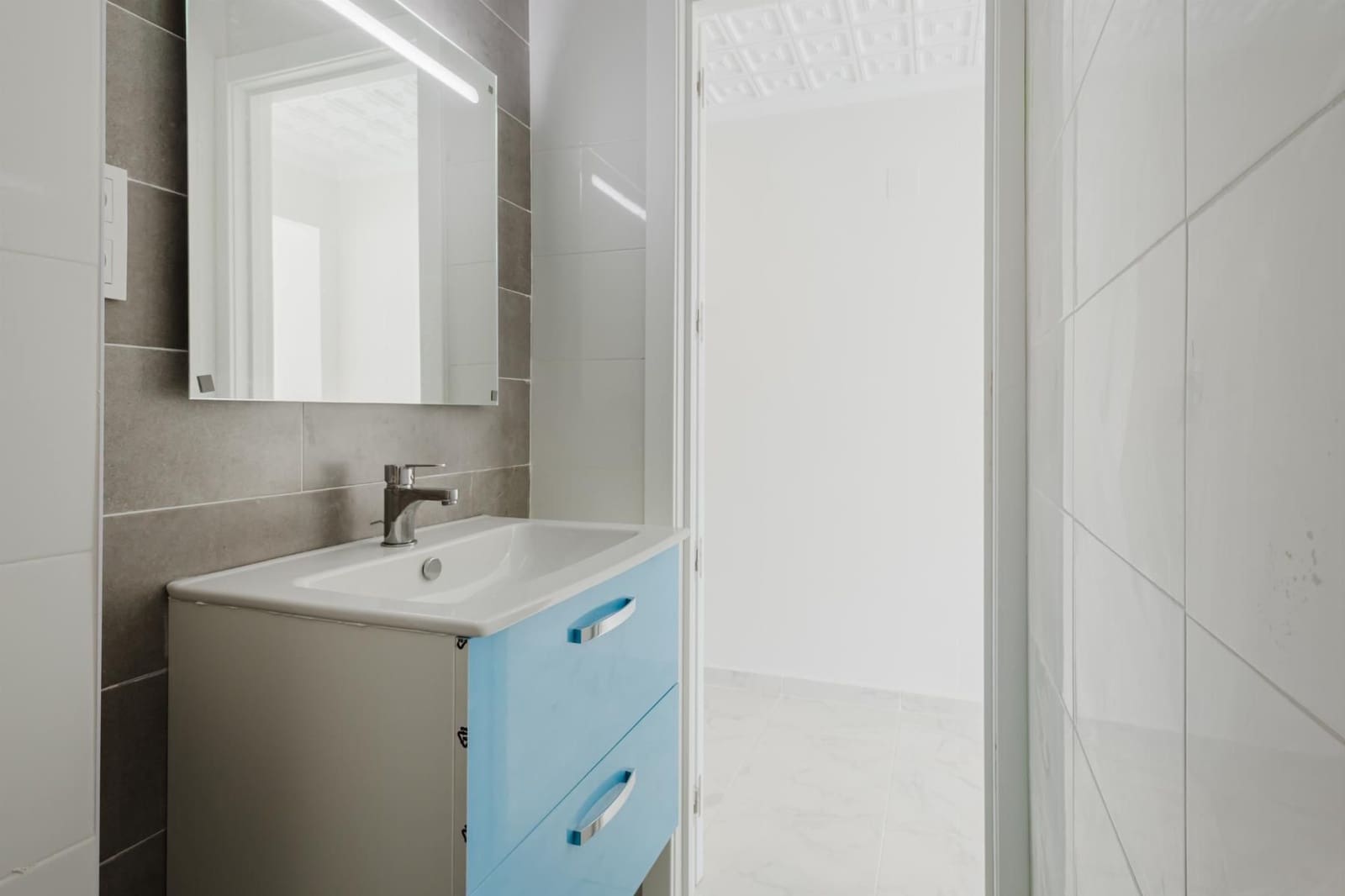 3 sypialnia Apartament na sprzedaż w Torrevieja z basenem - 249 000 € (Ref: 9683560)