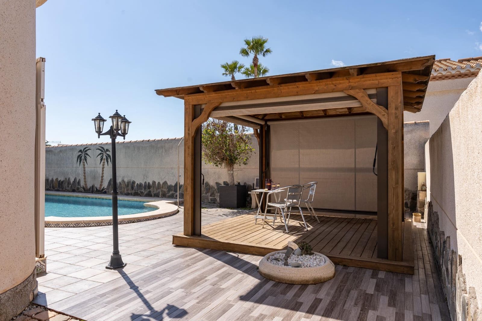 3 soveværelse Villa til salg i Playa Flamenca med swimmingpool garage - € 585.000 (Ref: 9702130)