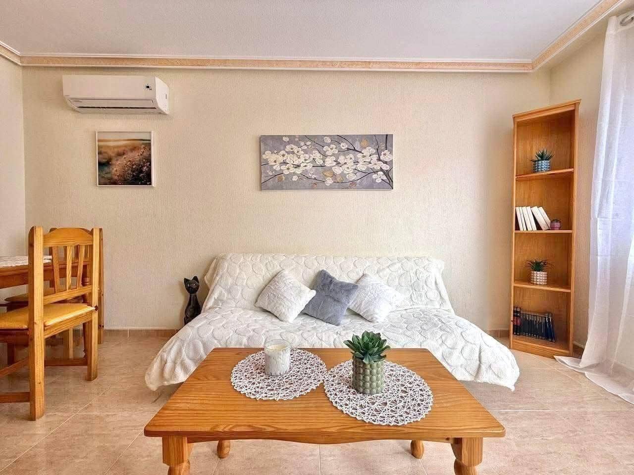 Apartamento de 1 habitación en Torrevieja en venta - 129.900 € (Ref: 9712201)