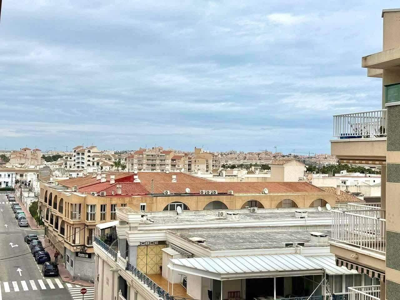 Apartamento de 1 habitación en Torrevieja en venta - 129.900 € (Ref: 9712201)