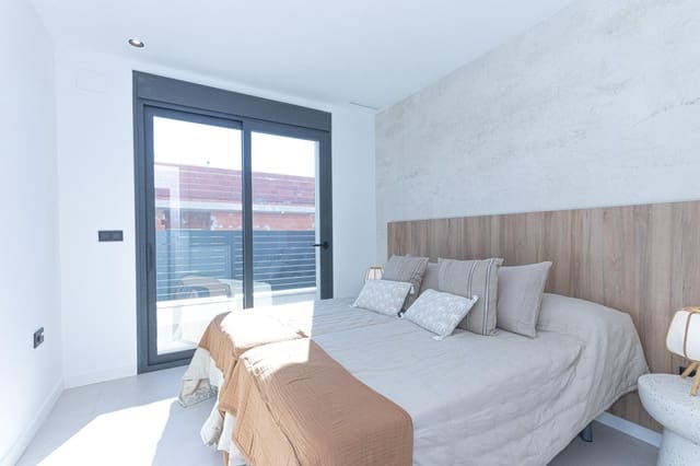 3 slaapkamer Villa te koop in Aguas Nuevas, Torrevieja met zwembad garage - € 595.000 (Ref: 9712204)