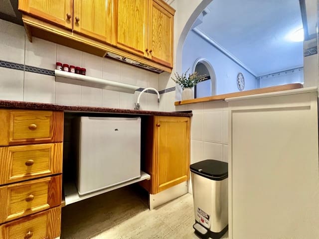 2 chambre Appartement à vendre à Playa del Acequión, Torrevieja avec piscine - 155 000 € (Ref: 9721909)