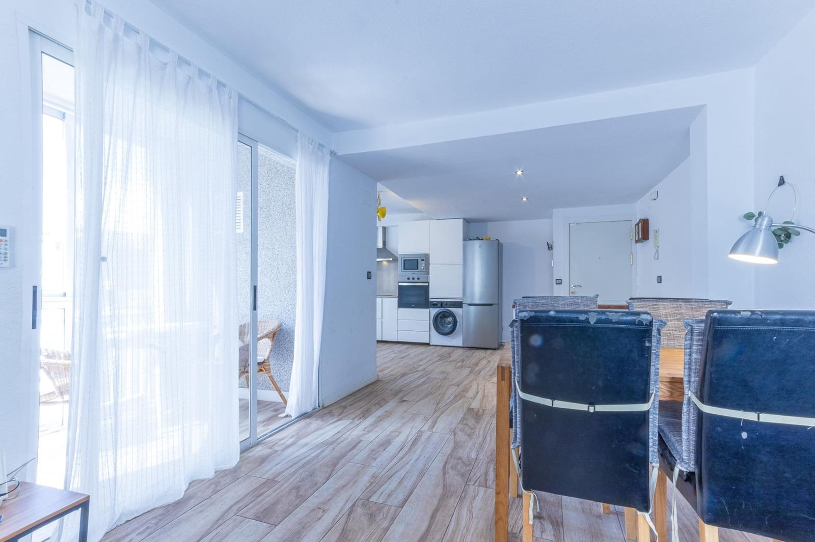 Apartamento de 1 habitación en Torrevieja en venta con piscina - 128.500 € (Ref: 9729372)