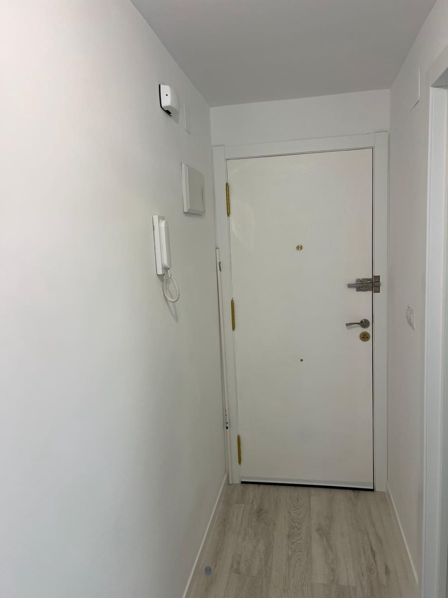 Apartamento de 1 habitación en Torrevieja en venta - 131.500 € (Ref: 9730280)