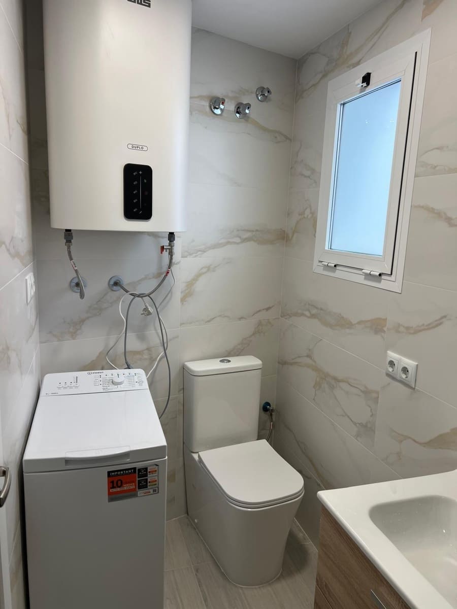 Apartamento de 1 habitación en Torrevieja en venta - 131.500 € (Ref: 9730280)