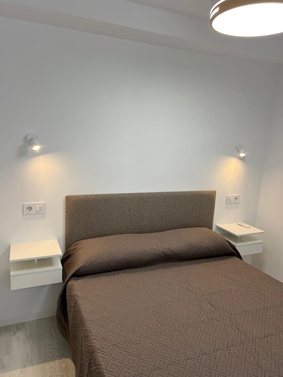 Apartamento de 1 habitación en Torrevieja en venta - 131.500 € (Ref: 9730280)