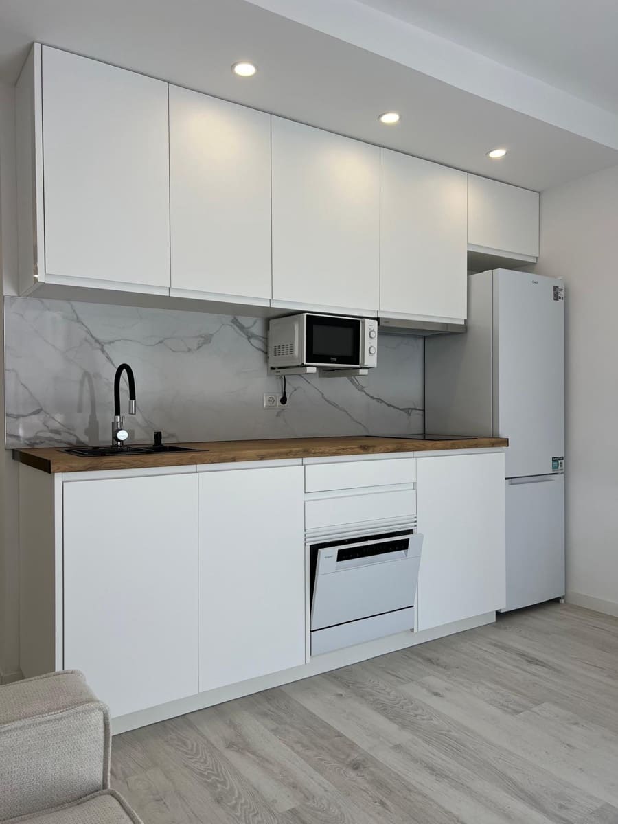 Apartamento de 1 habitación en Torrevieja en venta - 131.500 € (Ref: 9730280)