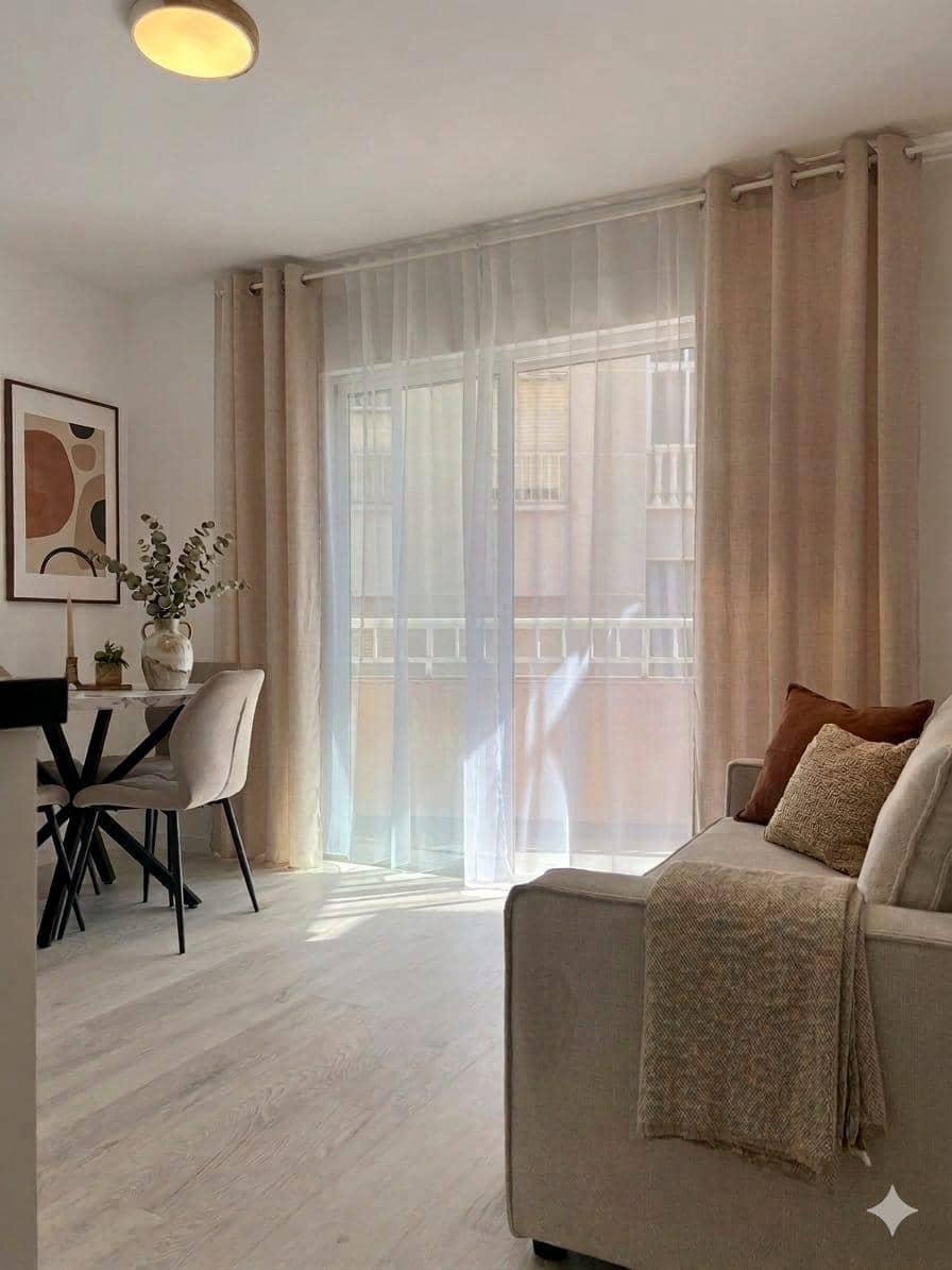 Apartamento de 1 habitación en Torrevieja en venta - 131.500 € (Ref: 9730280)