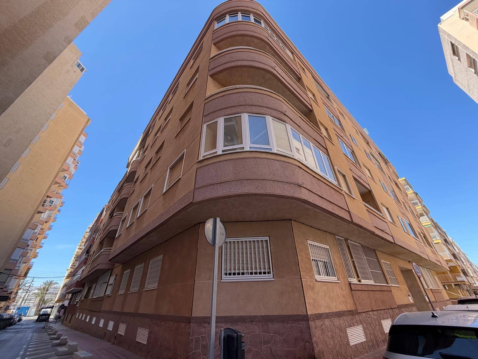 2 quarto Apartamento para venda em Torrevieja - 179 900 € (Ref: 9732427)