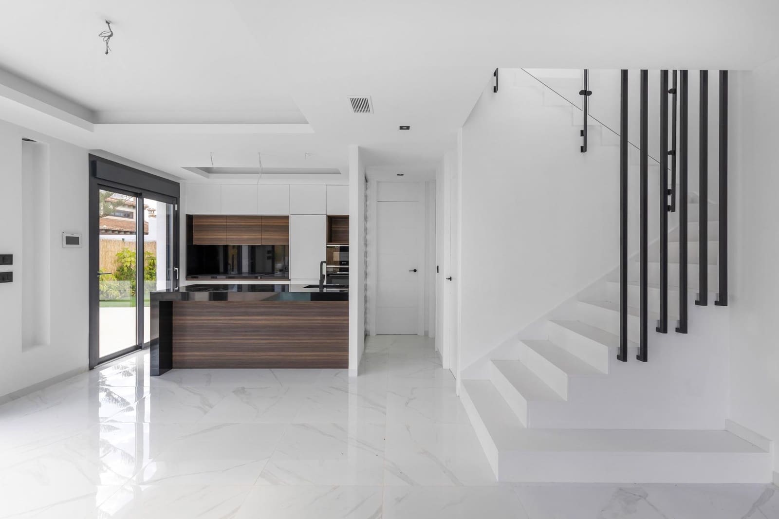 3 soverom Villa til salgs i Torrevieja med svømmebasseng - € 639 000 (Ref: 9744176)