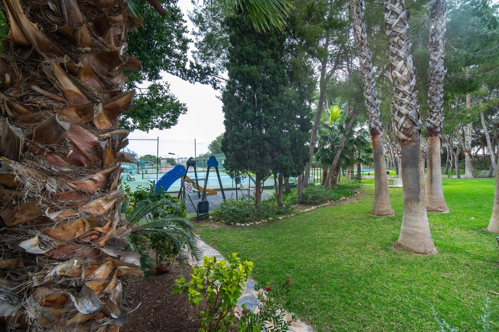 3 bedroom Penthouse for sale in Orihuela Costa with pool garage - € 304,900 (Ref: 9745321)